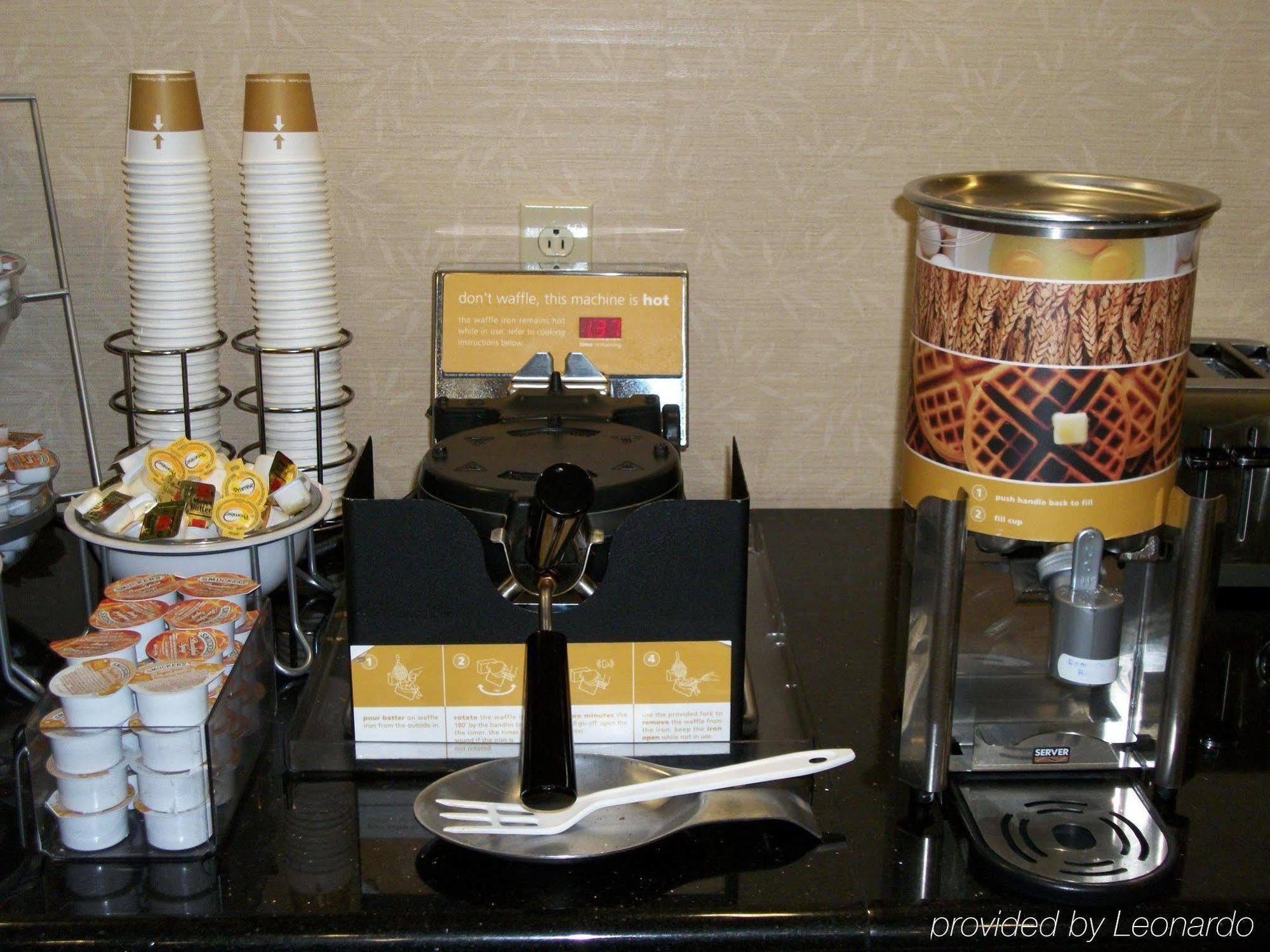 Hampton Inn & Suites Lubbock Restaurace fotografie