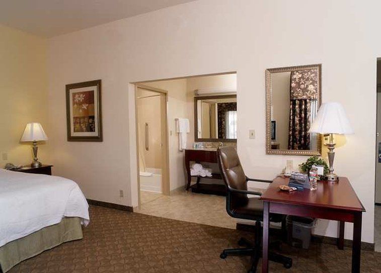 Hampton Inn & Suites Lubbock Pokoj fotografie